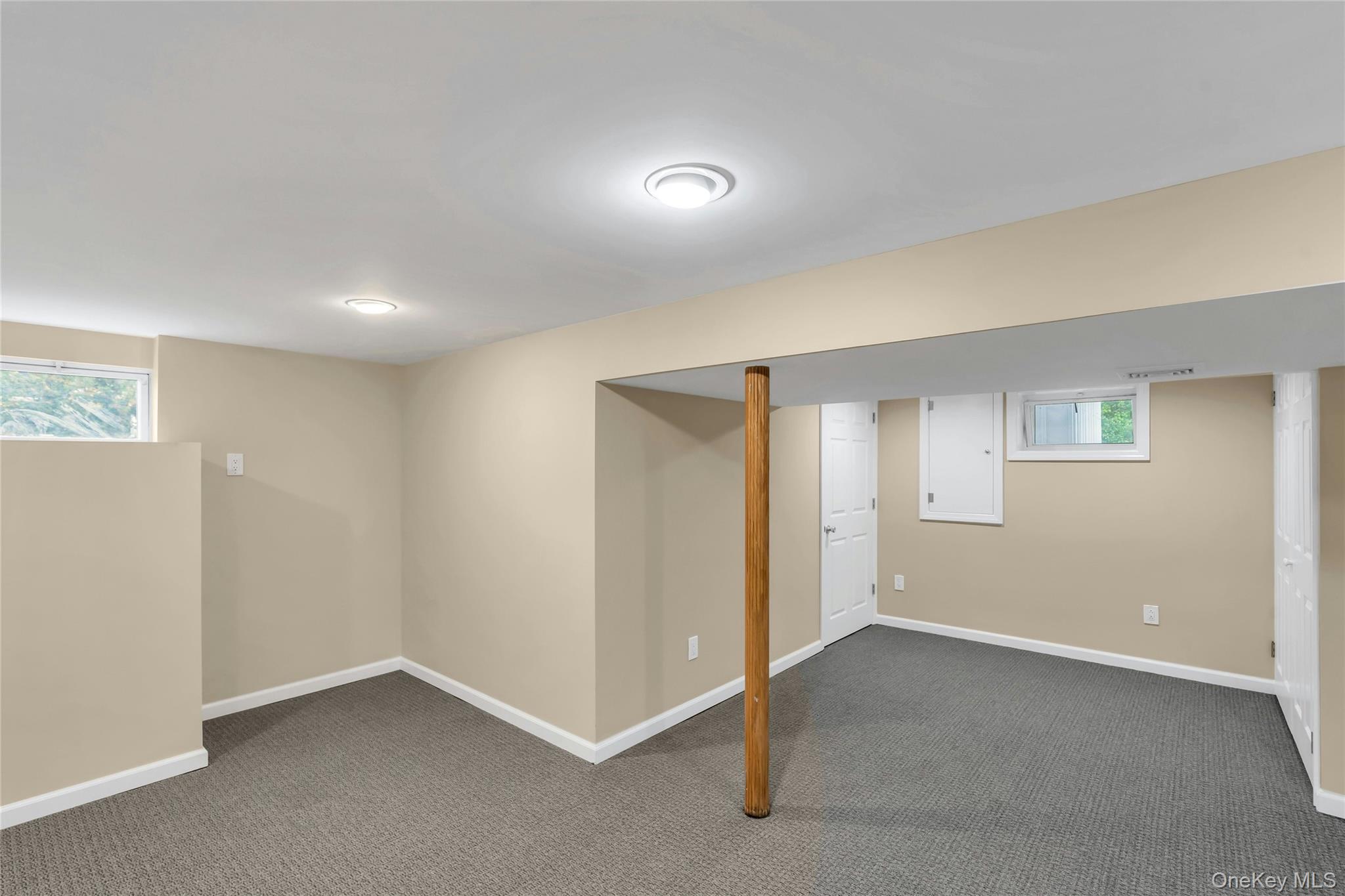 34 Julliard Drive, Plainview, NY 11803