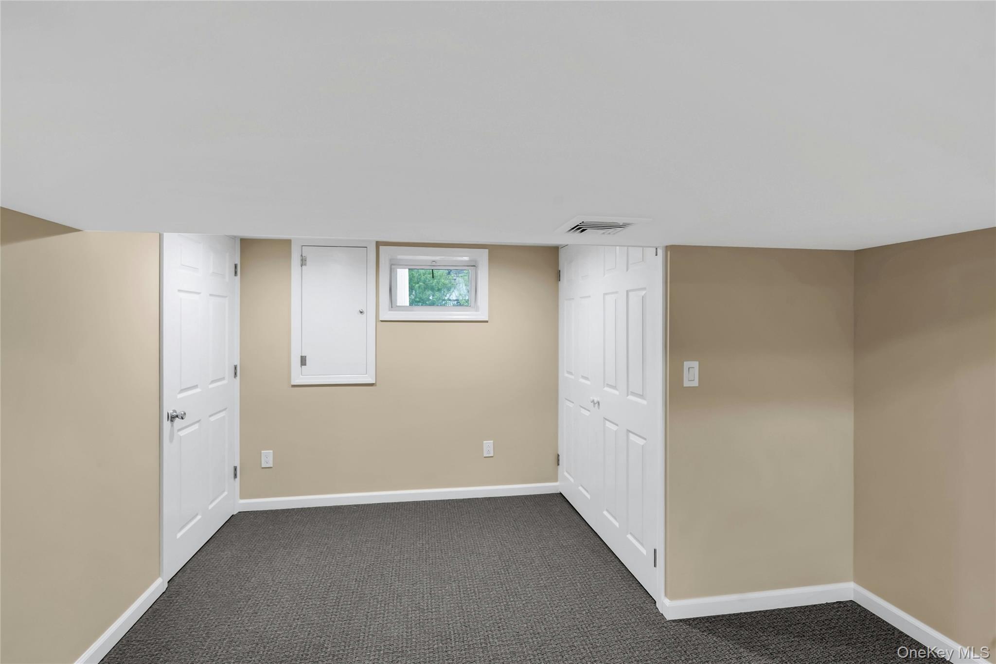 34 Julliard Drive, Plainview, NY 11803