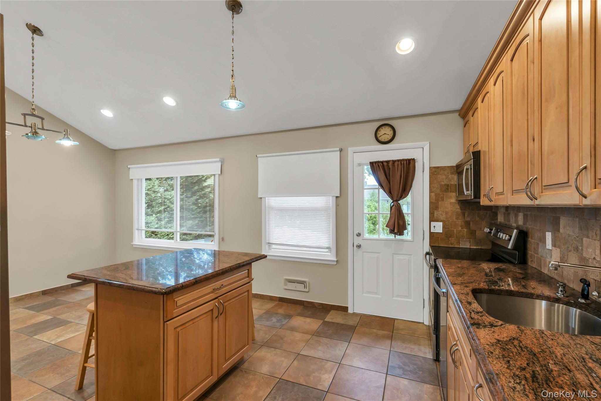 34 Julliard Drive, Plainview, NY 11803