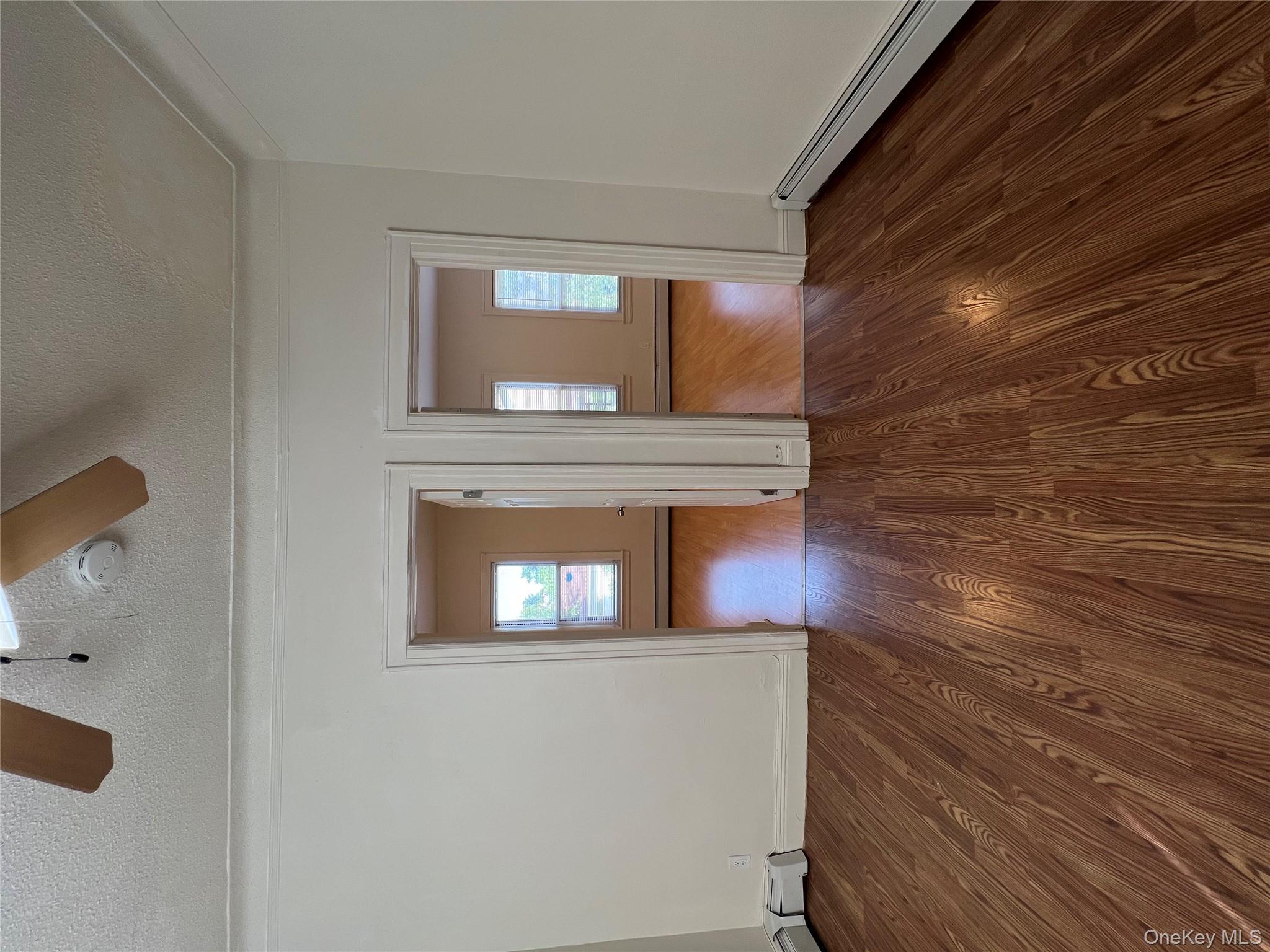 255-13 Northern Boulevard, Little Neck, NY 11362