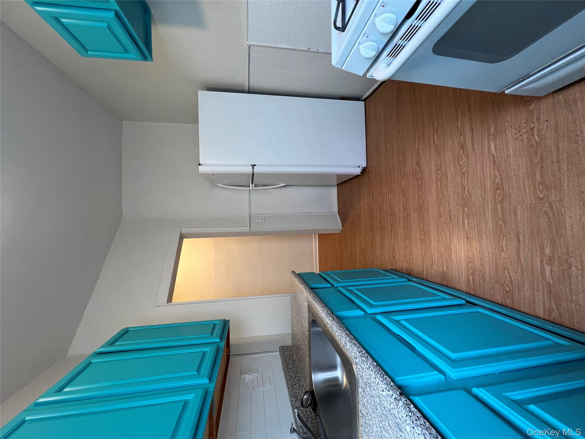 255-13 Northern Boulevard, Little Neck, NY 11362