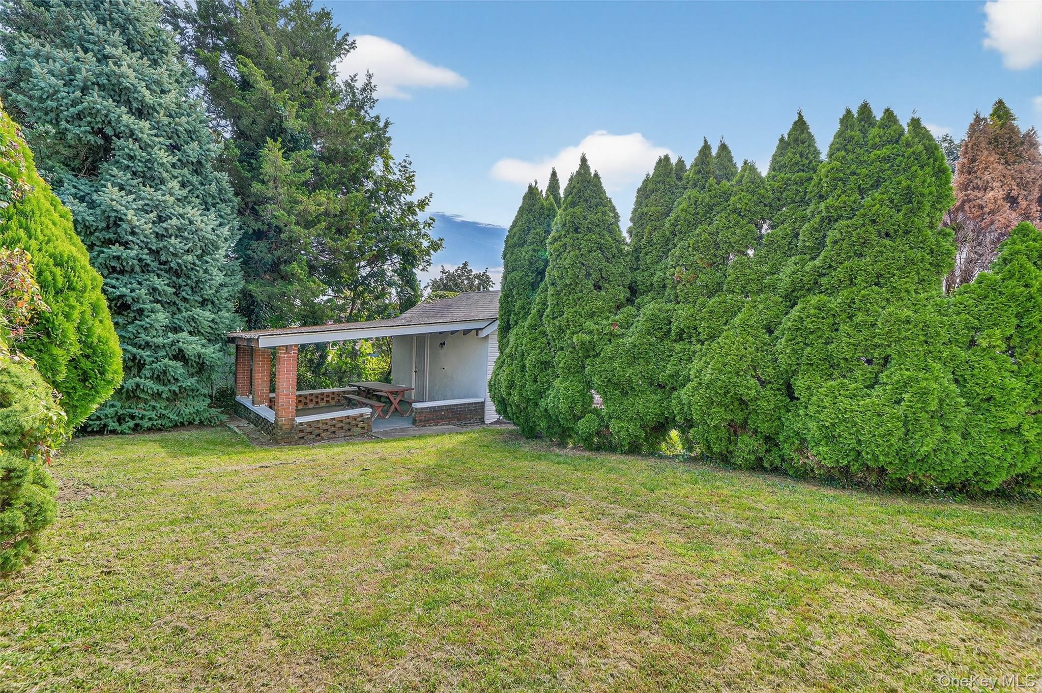 38 Seminary Avenue, Yonkers, NY 10704