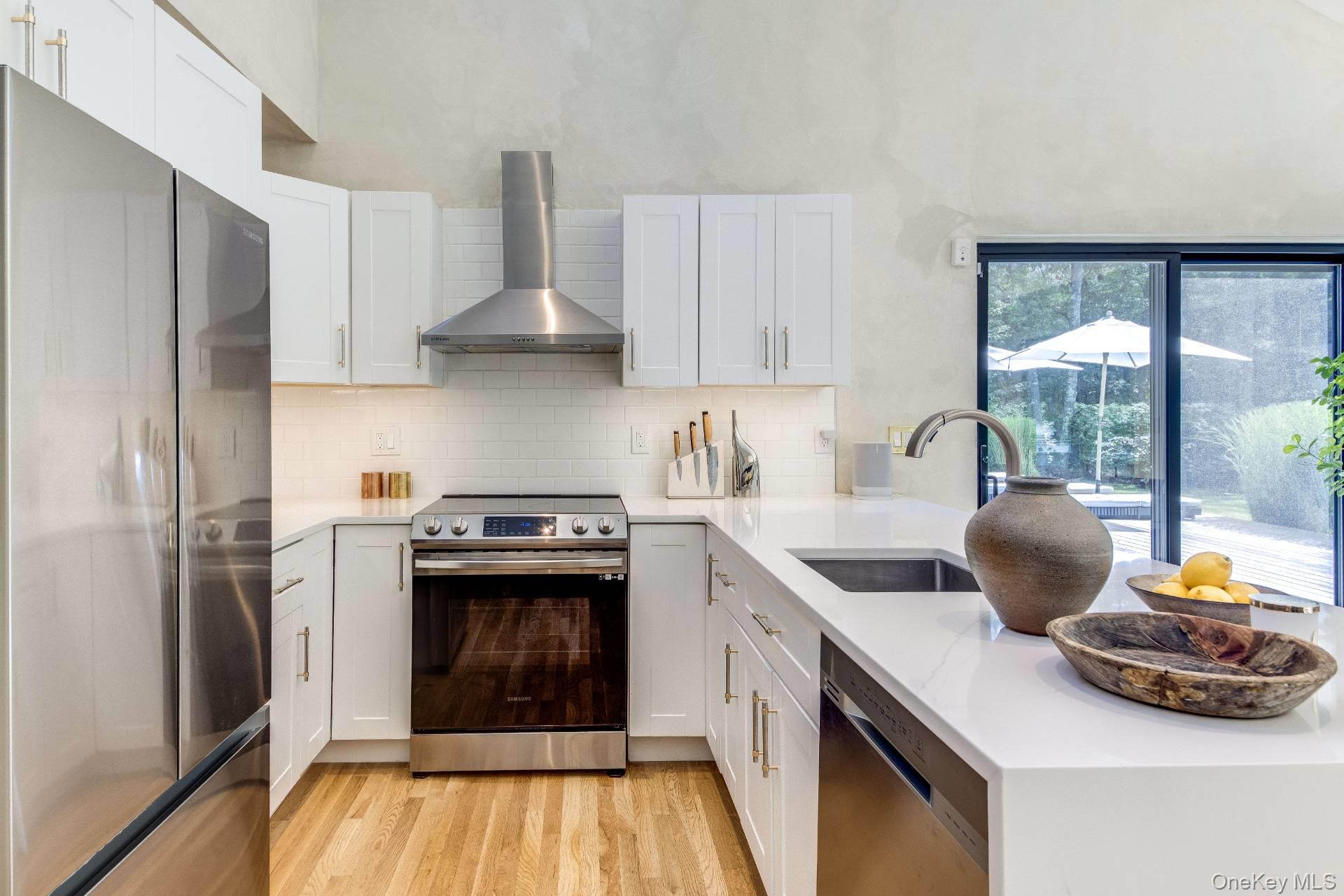 55 Longwoods Lane, East Hampton, NY 11937