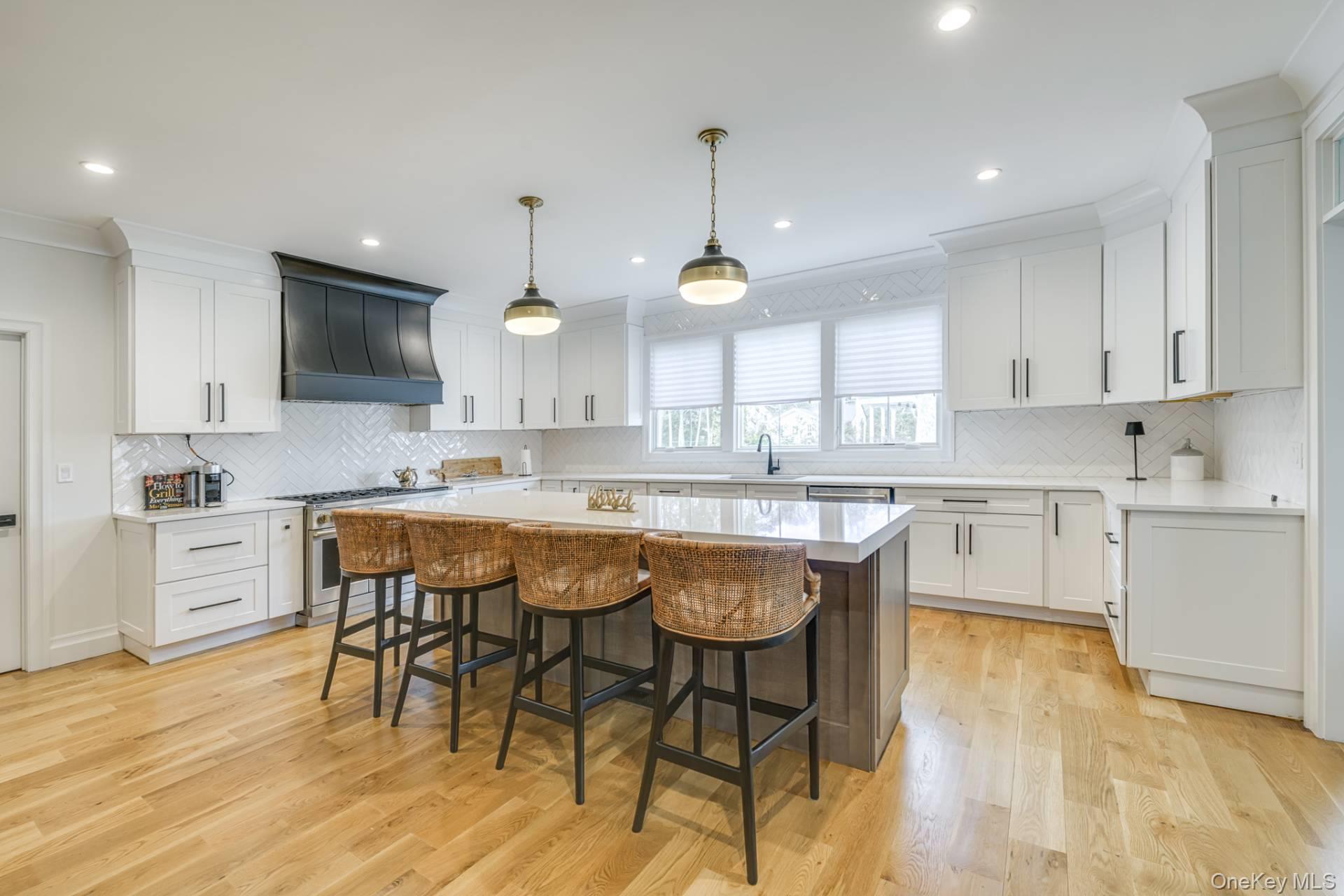 26 Indian Run, East Quogue, NY 11942