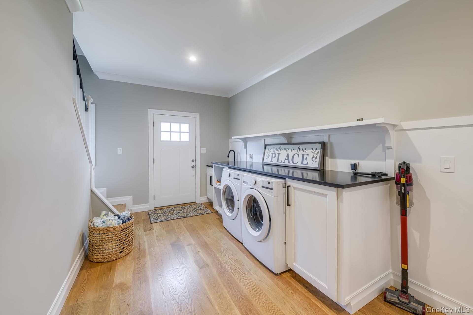 26 Indian Run, East Quogue, NY 11942