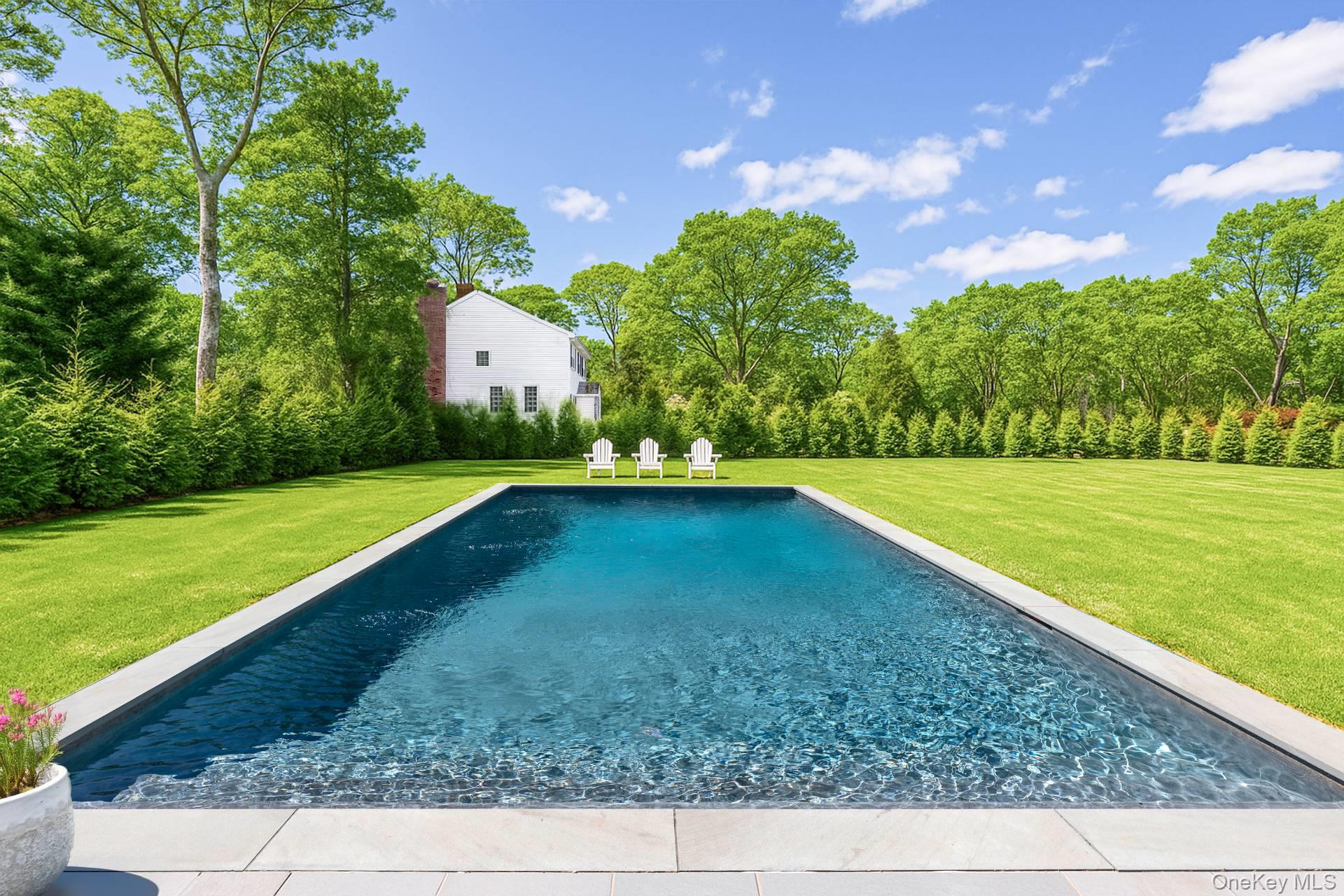 26 Indian Run, East Quogue, NY 11942