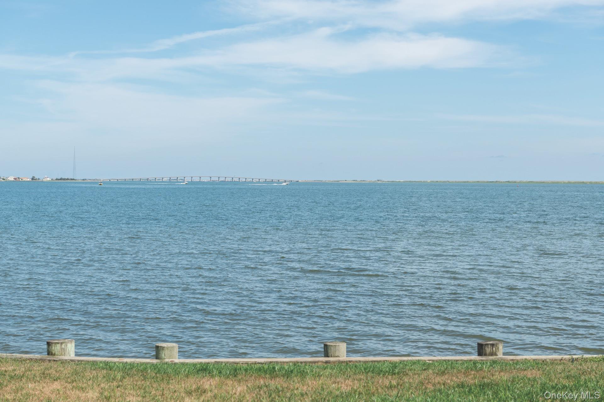 26 Indian Run, East Quogue, NY 11942