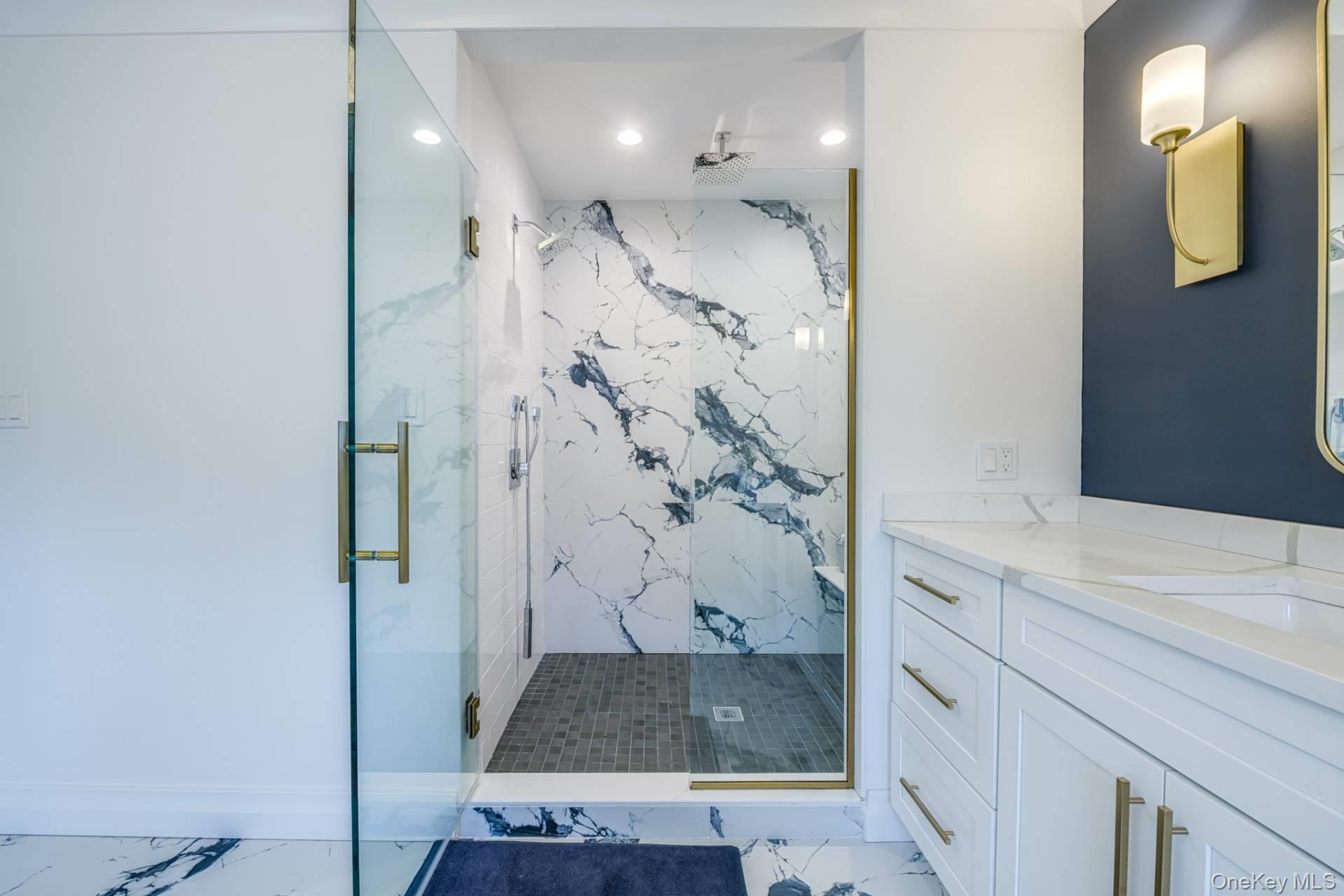 26 Indian Run, East Quogue, NY 11942