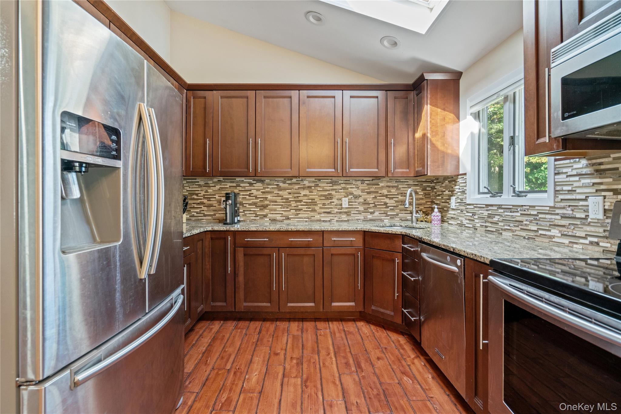 191 Philip Street, Holbrook, NY 11741