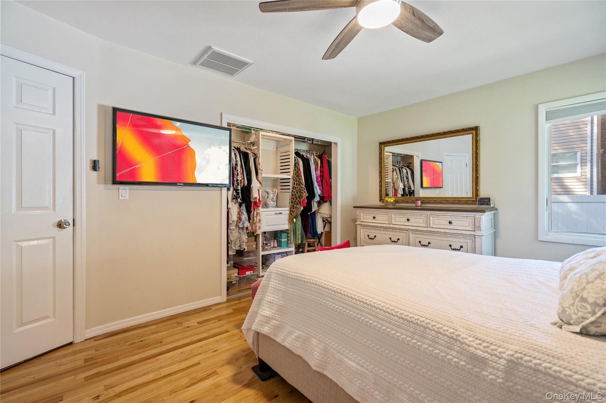 191 Philip Street, Holbrook, NY 11741