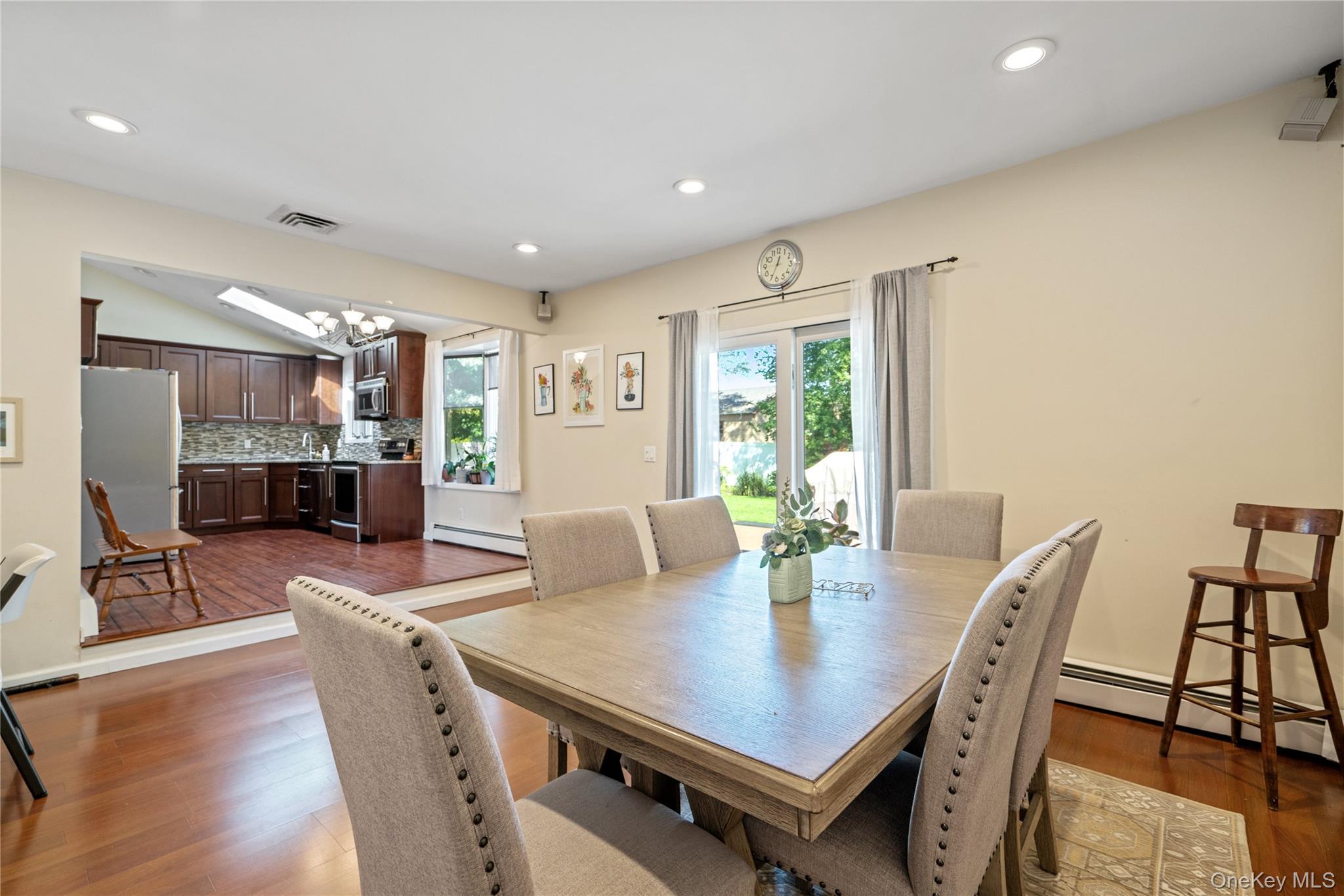 191 Philip Street, Holbrook, NY 11741