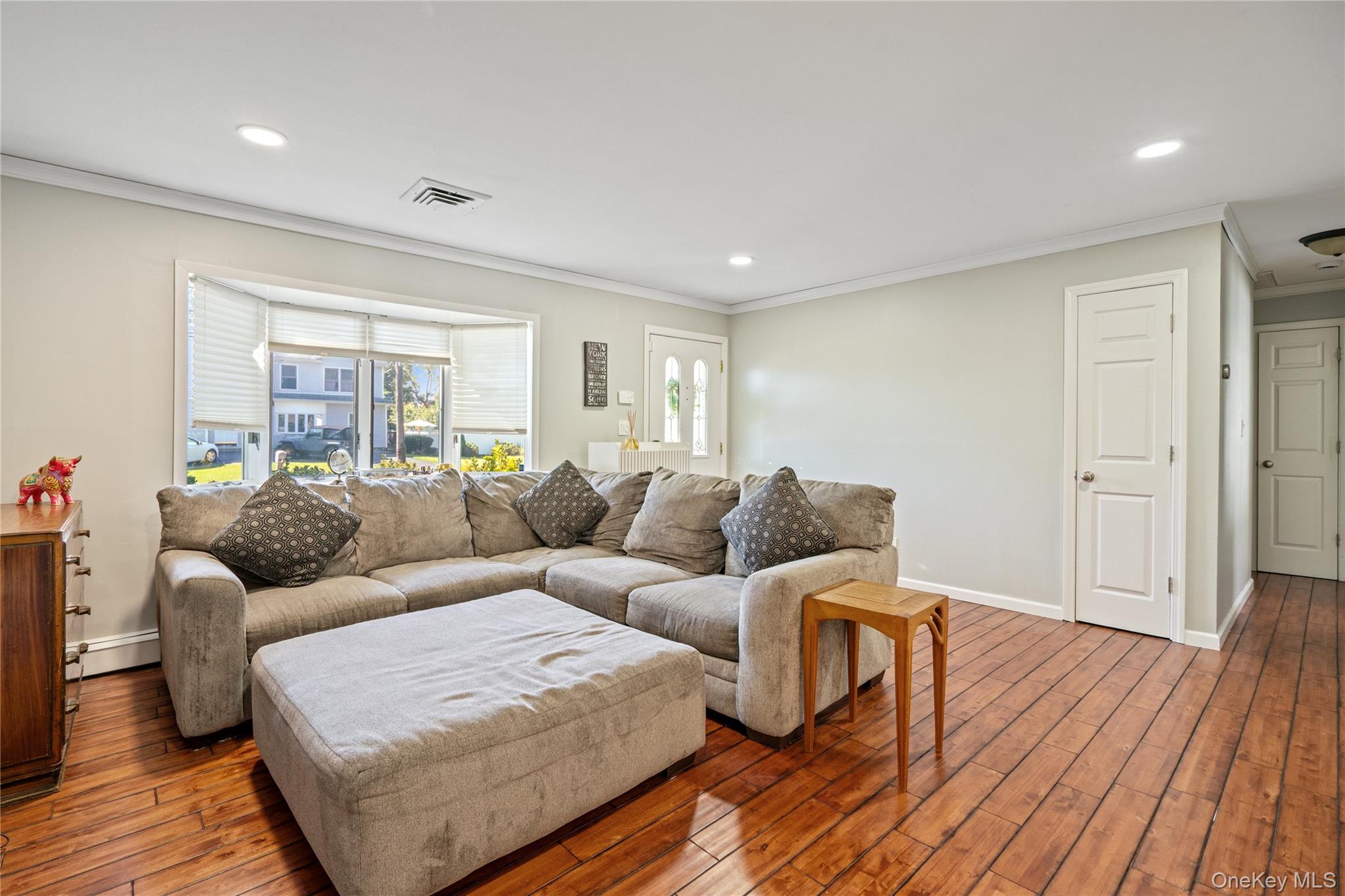 191 Philip Street, Holbrook, NY 11741