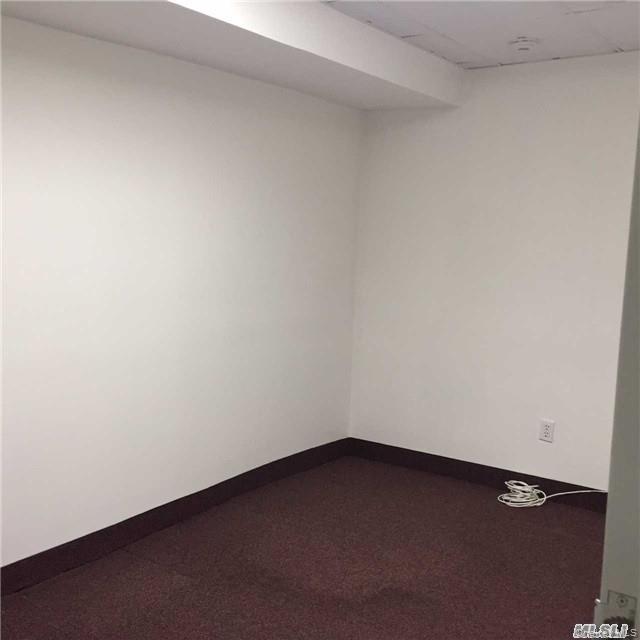 373 Main Street, Center Moriches, NY 11934