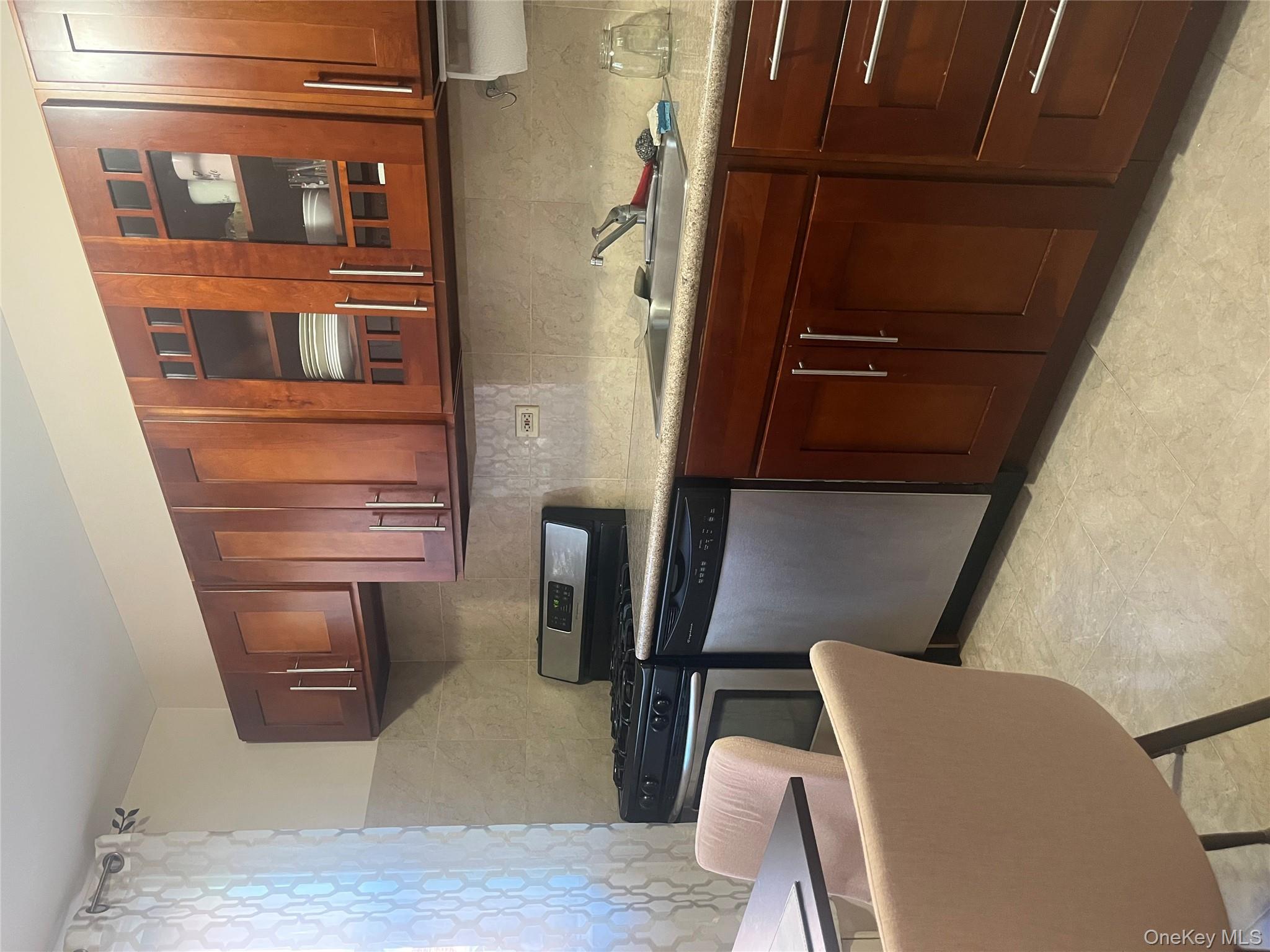 139-15 83rd Avenue # 407, Briarwood, NY 11435