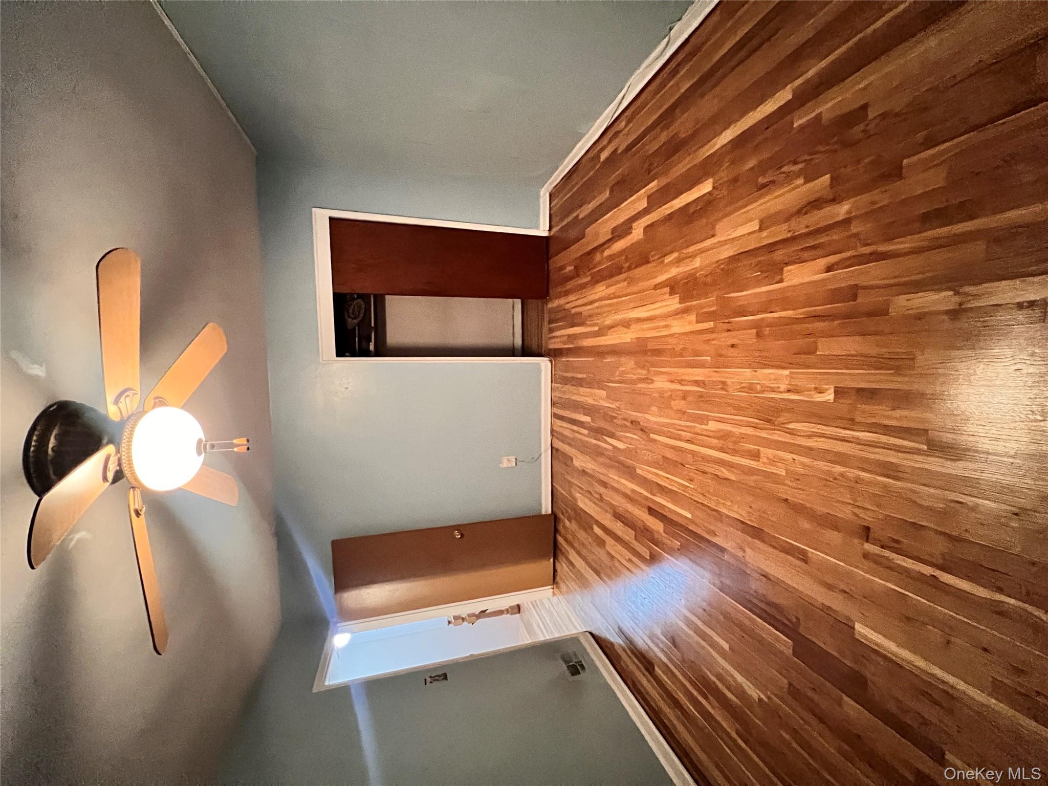 1047 E 217th Street, Bronx, NY 10469