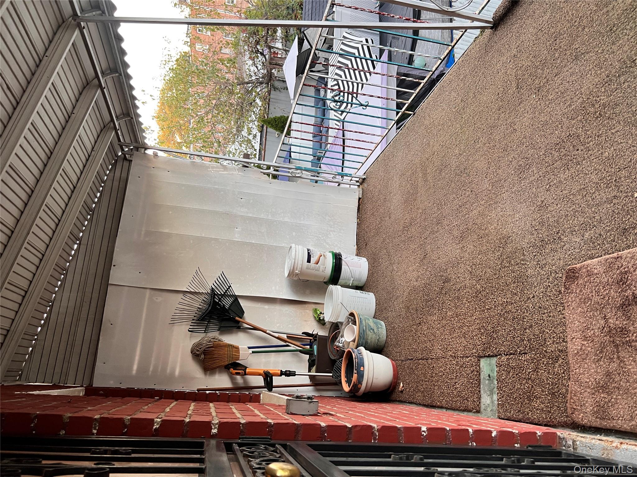 1047 E 217th Street, Bronx, NY 10469