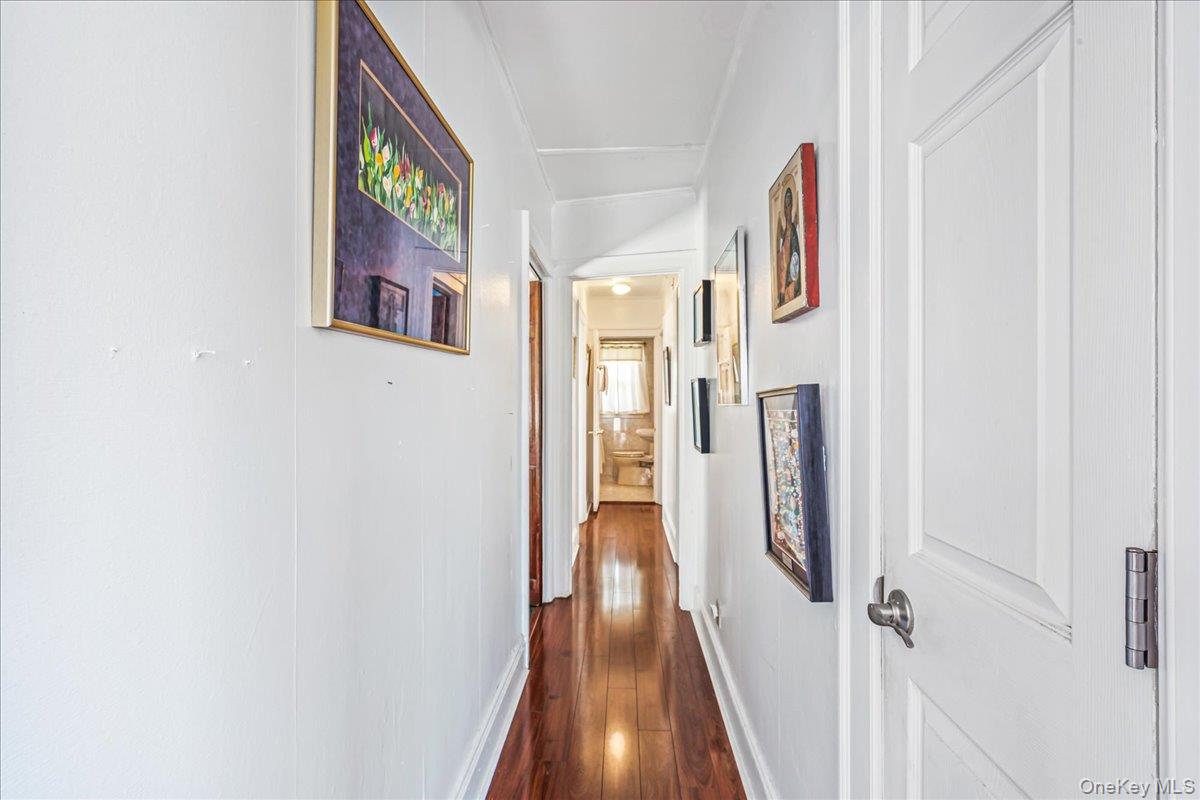 88 Buffalo Avenue, East Atlantic Beach, NY 11561