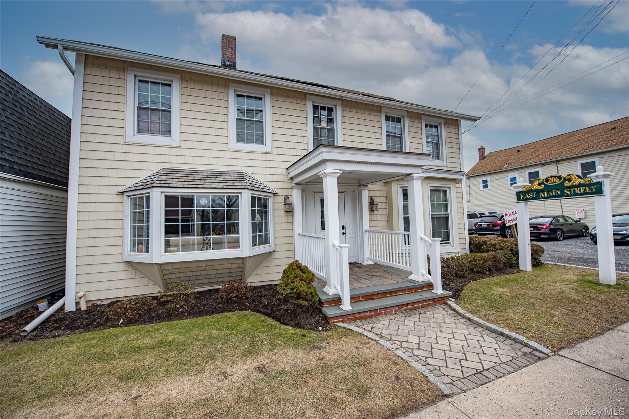 206 E Main Street # Upper Left, Babylon, NY 11702