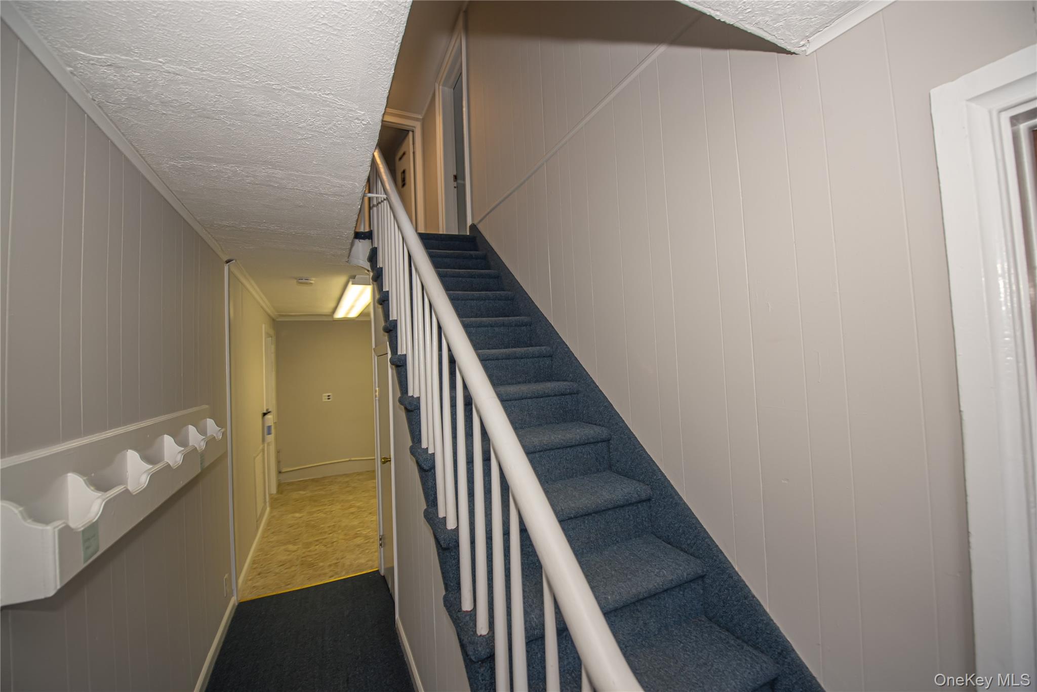 206 E Main Street # Upper Left, Babylon, NY 11702