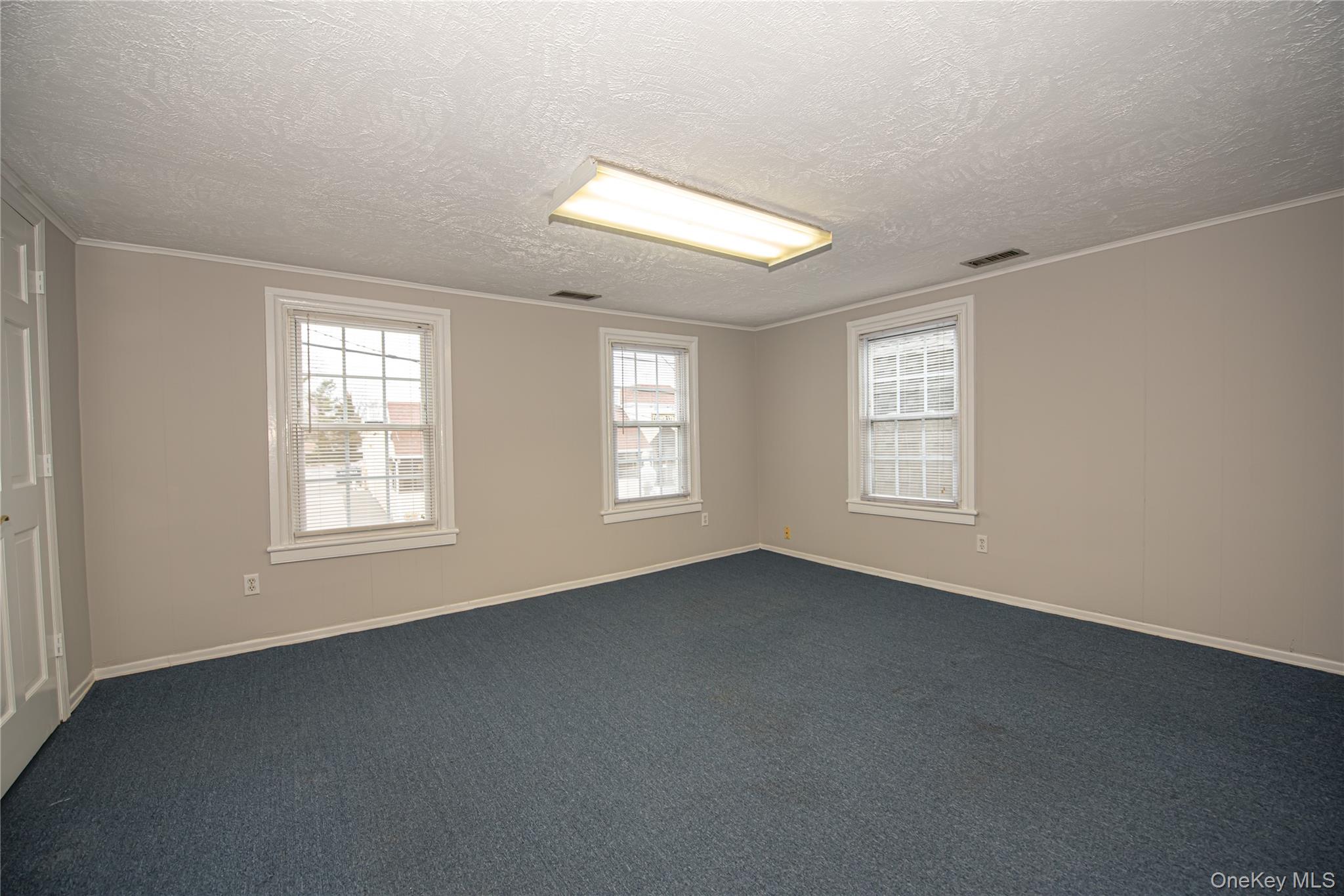 206 E Main Street # Upper Left, Babylon, NY 11702