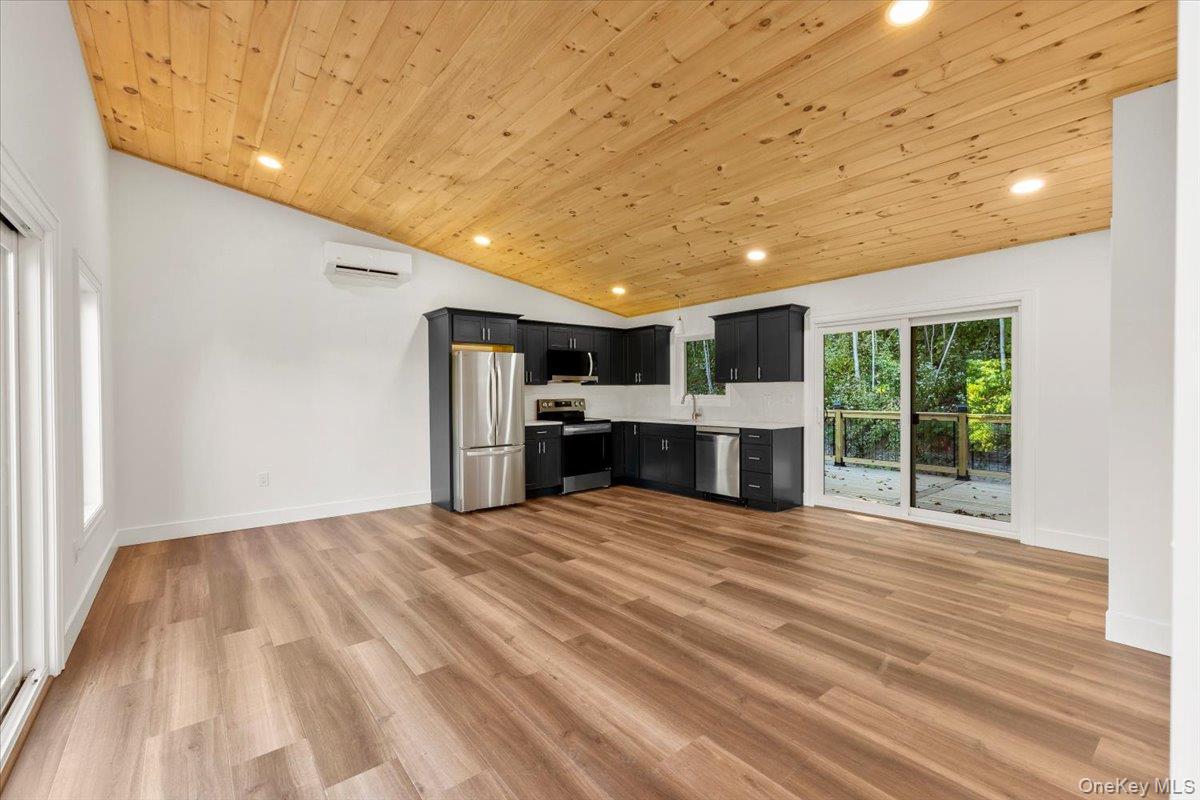 711 Vedder Mountain Road, Catskill, NY 12414