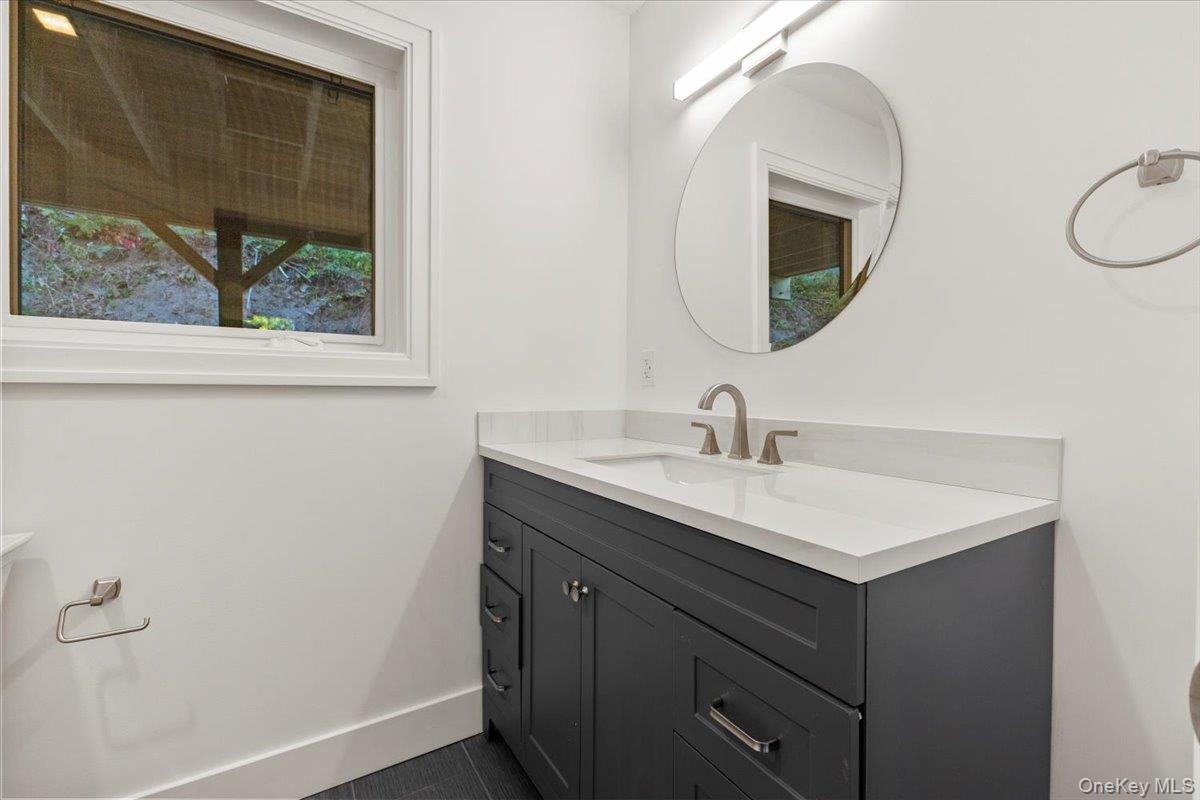 711 Vedder Mountain Road, Catskill, NY 12414