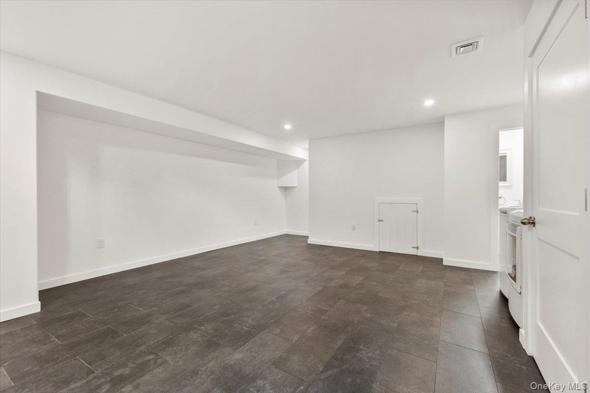 711 Vedder Mountain Road, Catskill, NY 12414