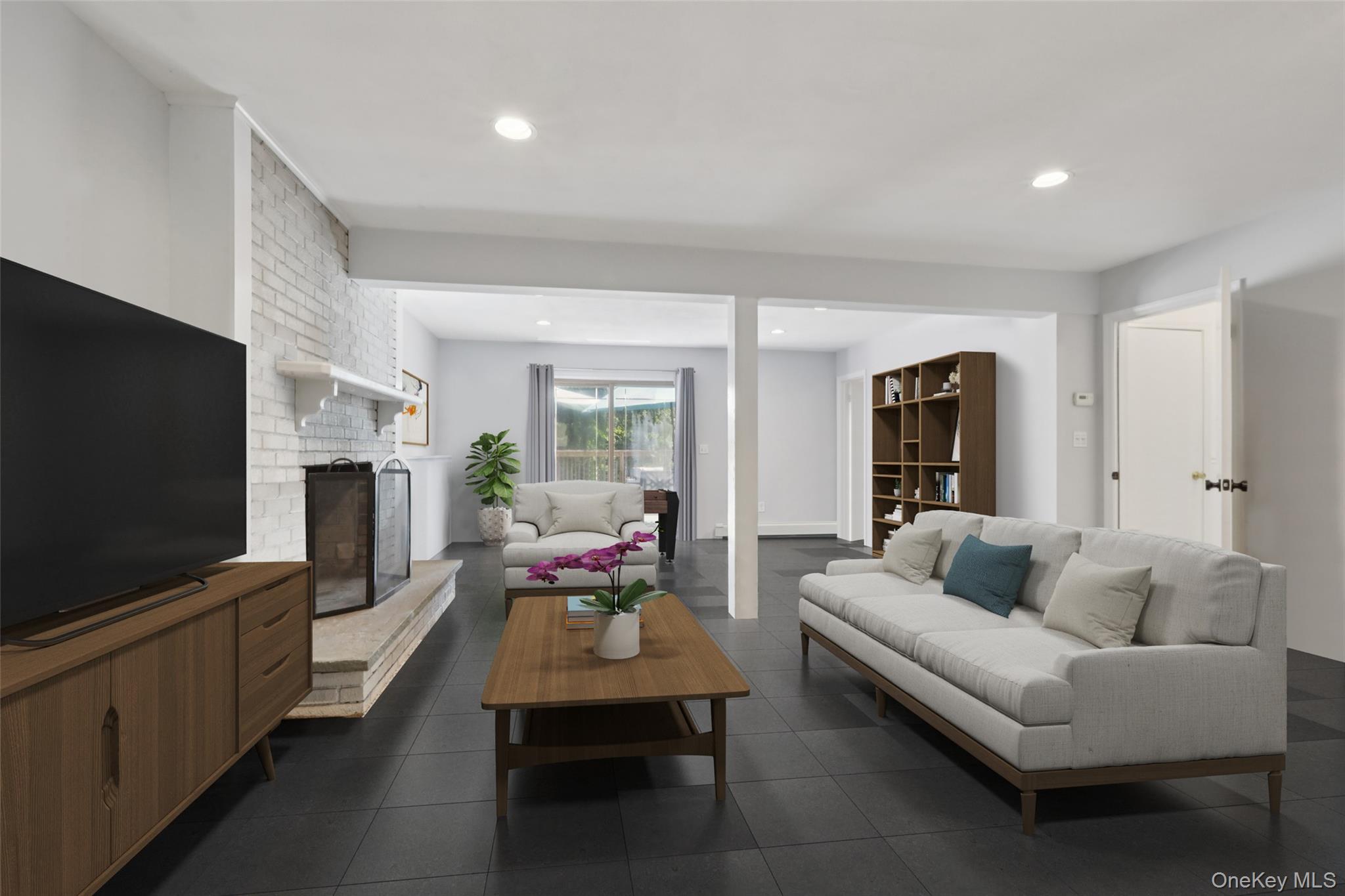 54 Kings Ridge Road, Mahopac, NY 10541