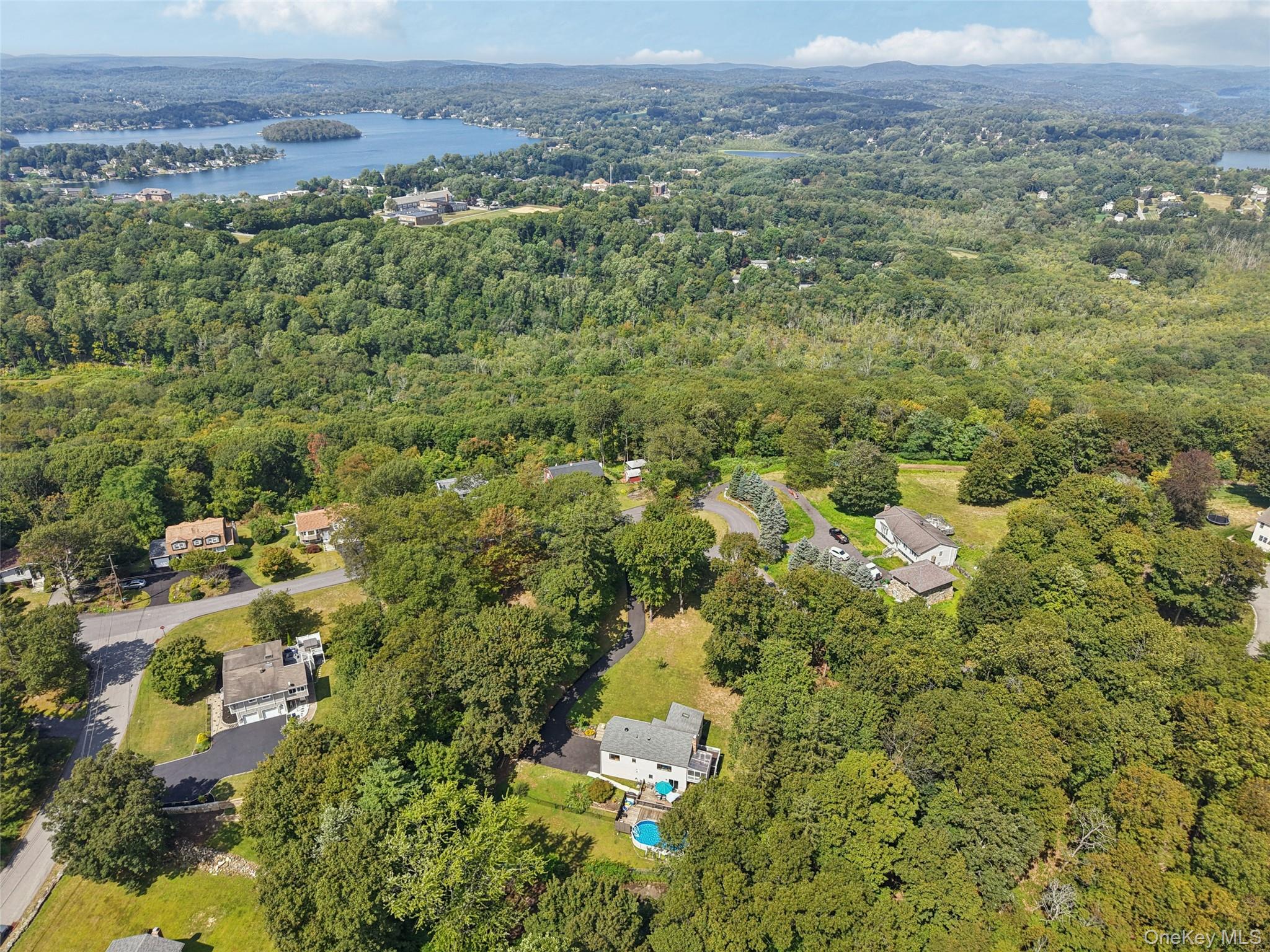 54 Kings Ridge Road, Mahopac, NY 10541