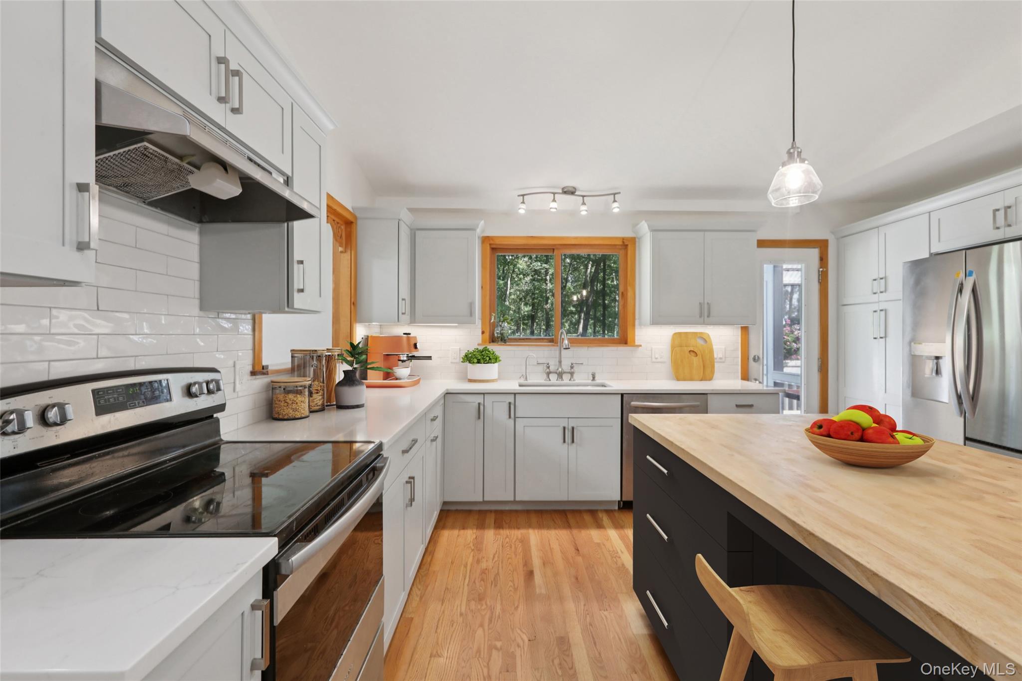 54 Kings Ridge Road, Mahopac, NY 10541