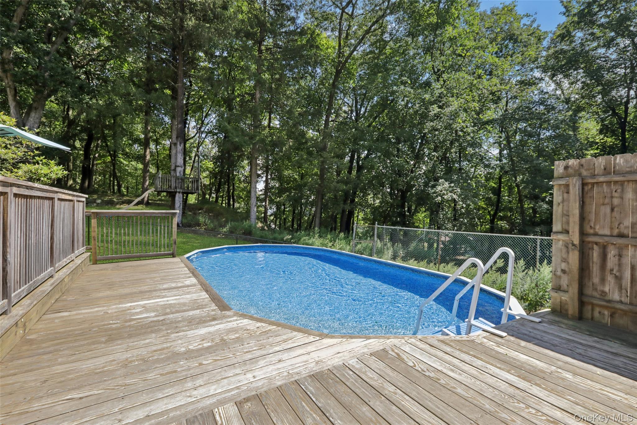 54 Kings Ridge Road, Mahopac, NY 10541