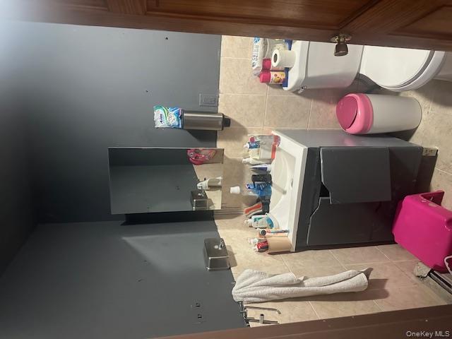 10429 Roosevelt Avenue, Corona, NY 11368