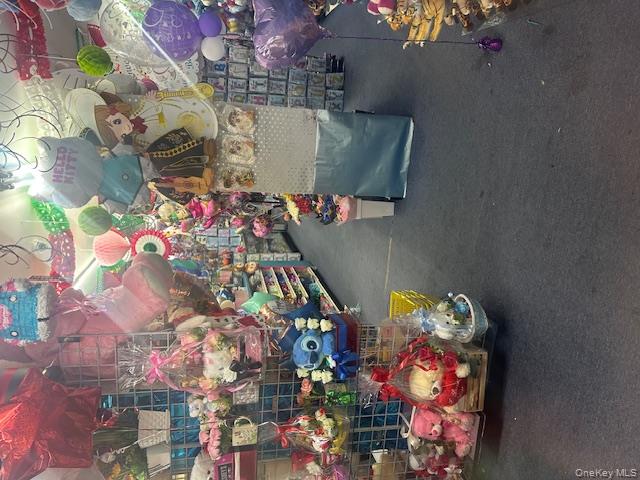 10429 Roosevelt Avenue, Corona, NY 11368