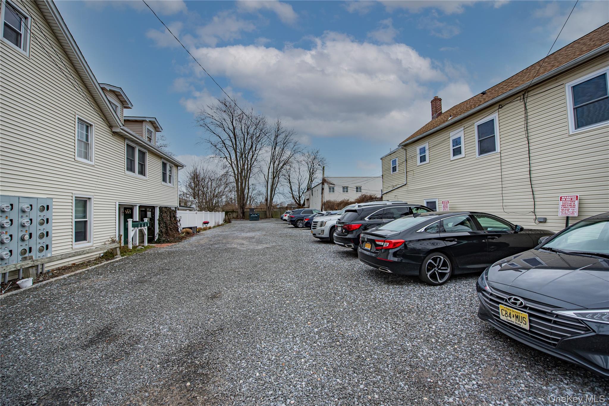 206 E Main Street # Upper Right, Babylon, NY 11702