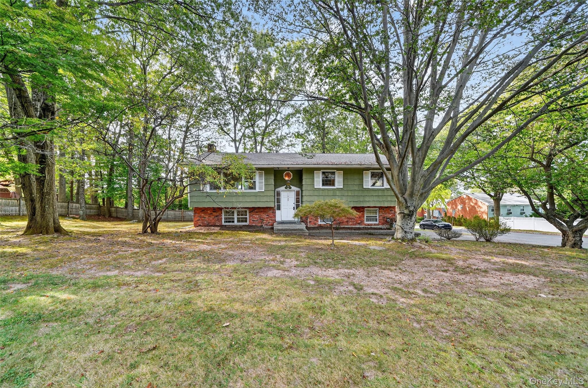 15 Stockbridge Avenue, Suffern, NY 10901