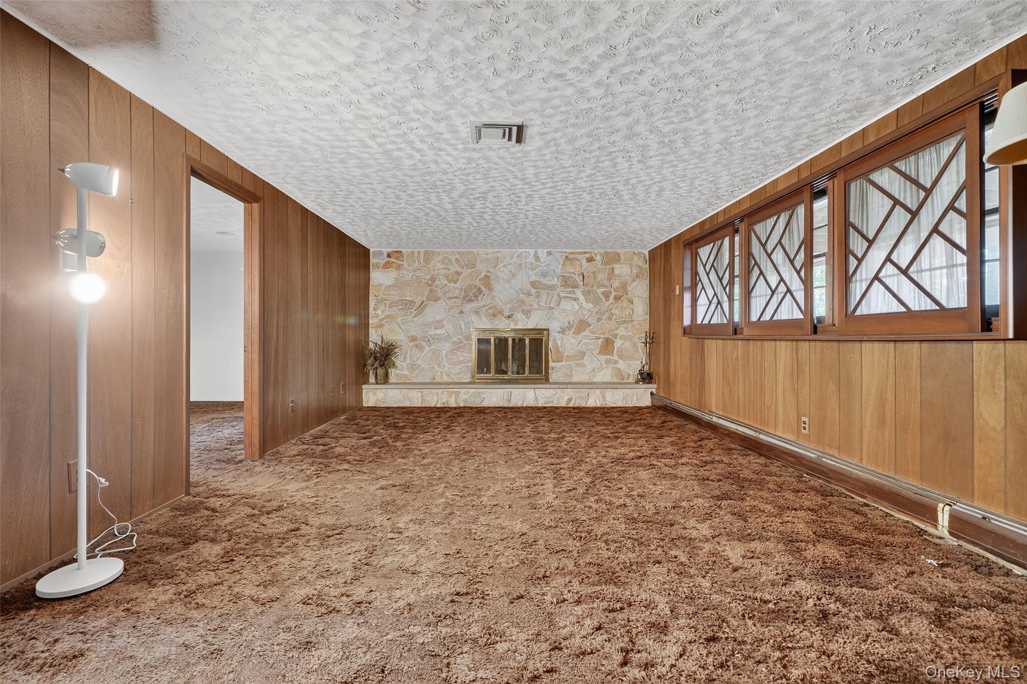 15 Stockbridge Avenue, Suffern, NY 10901