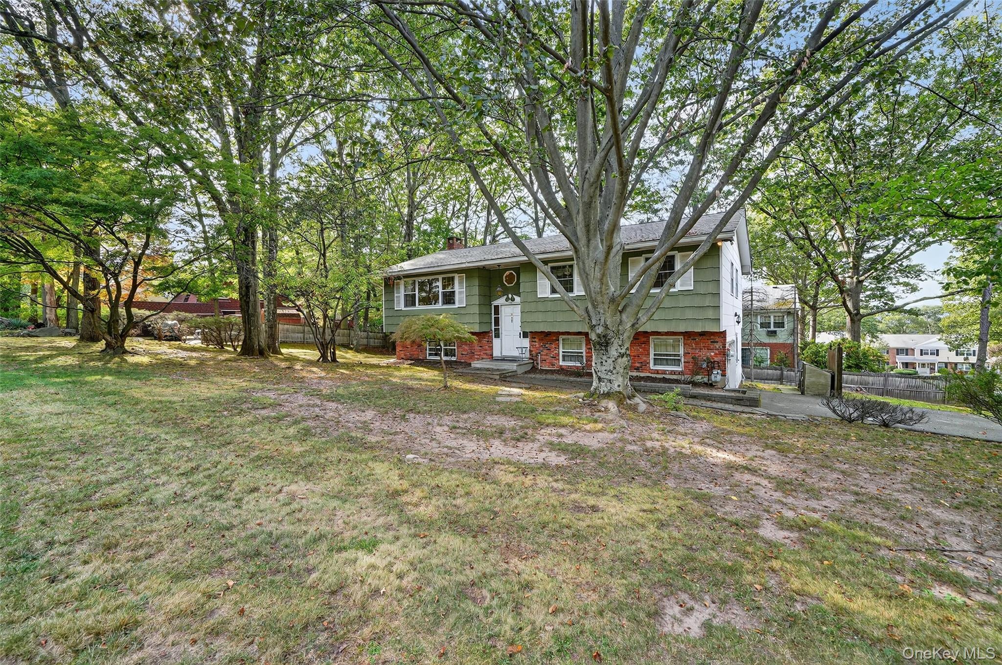 15 Stockbridge Avenue, Suffern, NY 10901