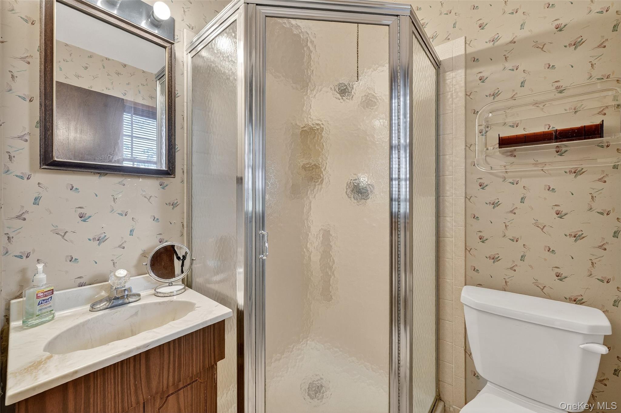 15 Stockbridge Avenue, Suffern, NY 10901