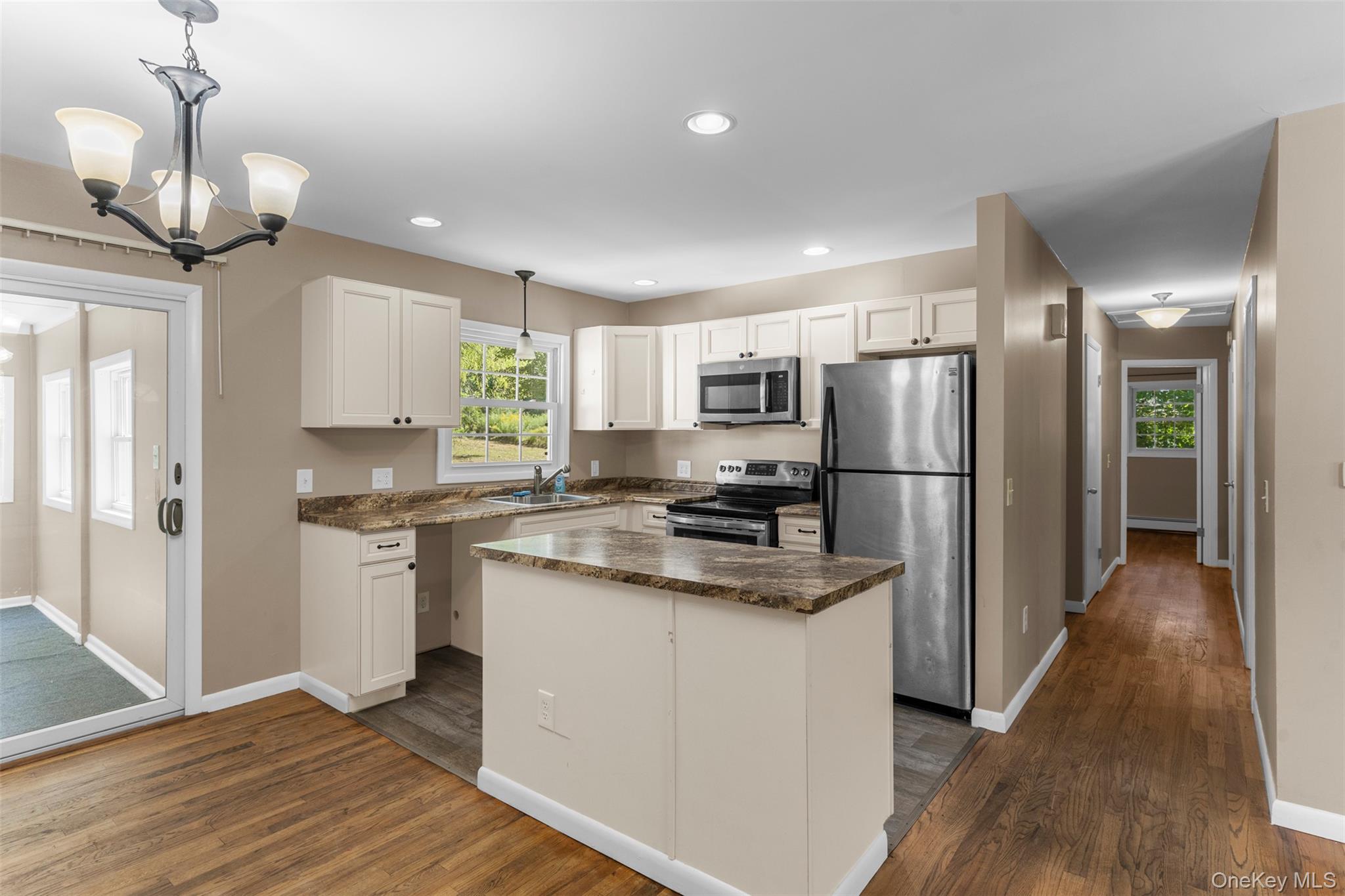 38 Marshall Road, Hyde Park, NY 12538