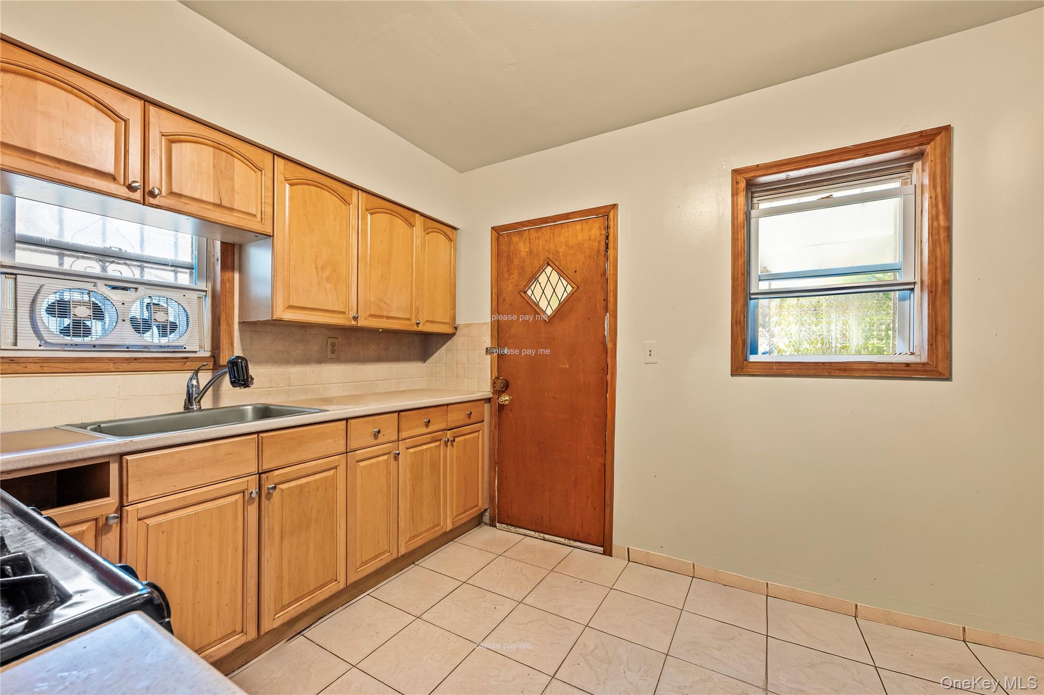 8506 79th Street, Woodhaven, NY 11421