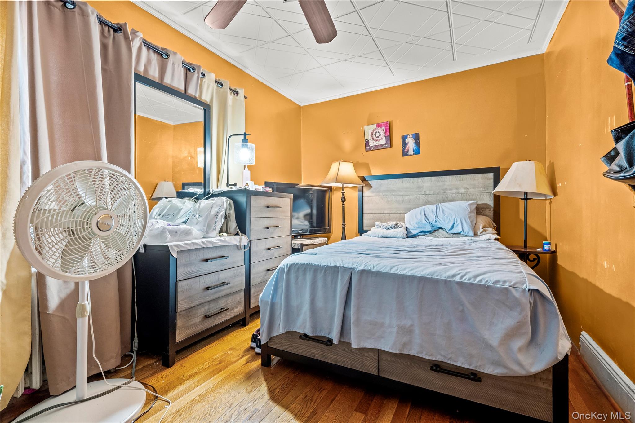 8506 79th Street, Woodhaven, NY 11421