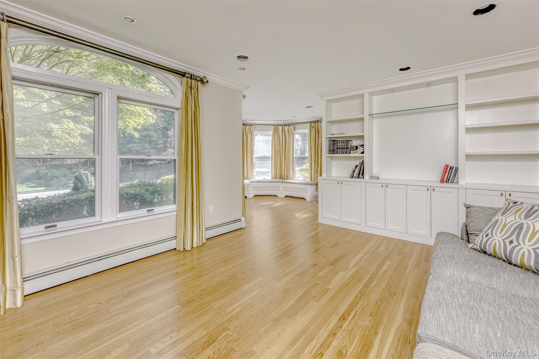 15 Golden Road, Suffern, NY 10901