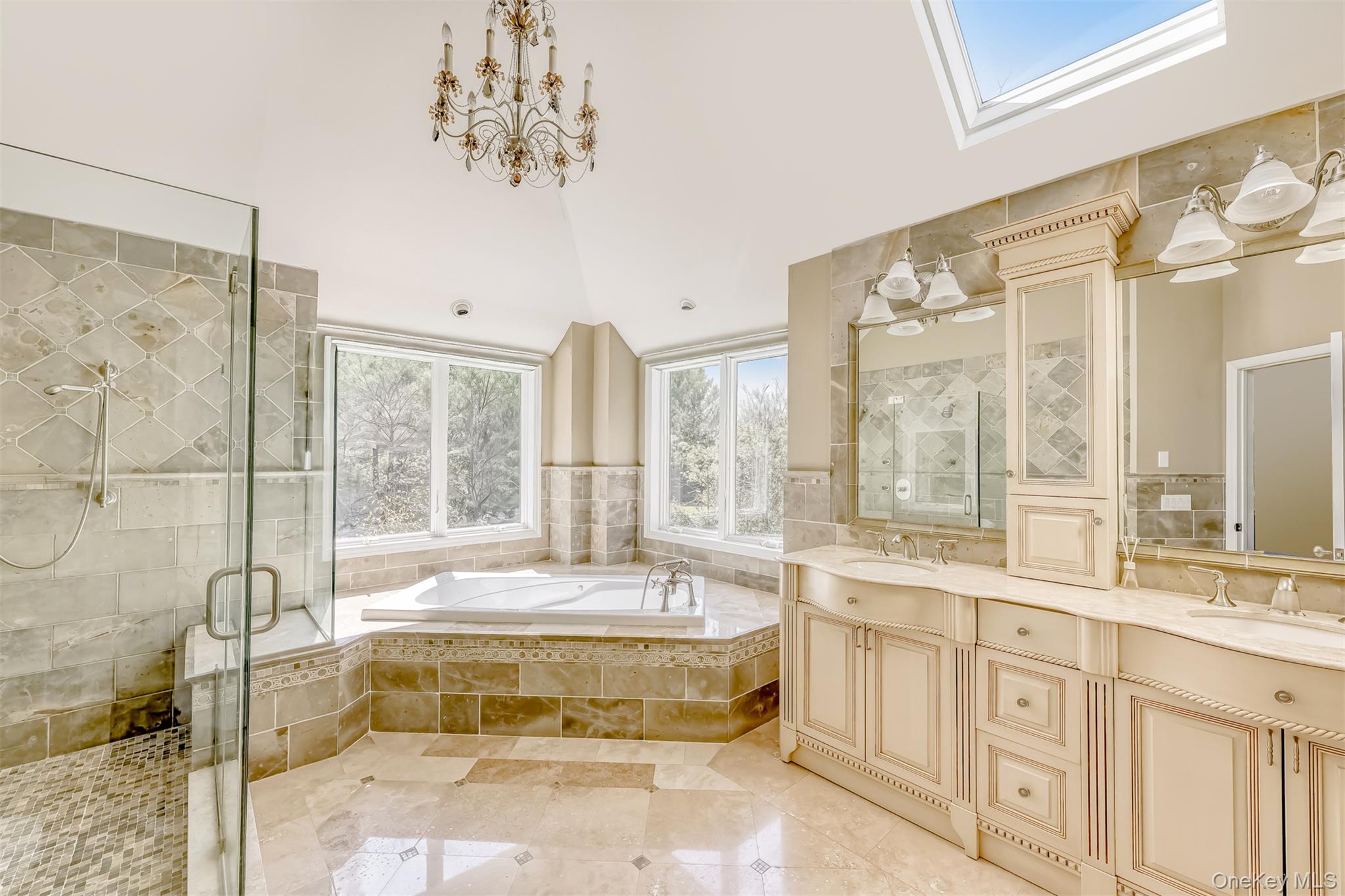 15 Golden Road, Suffern, NY 10901