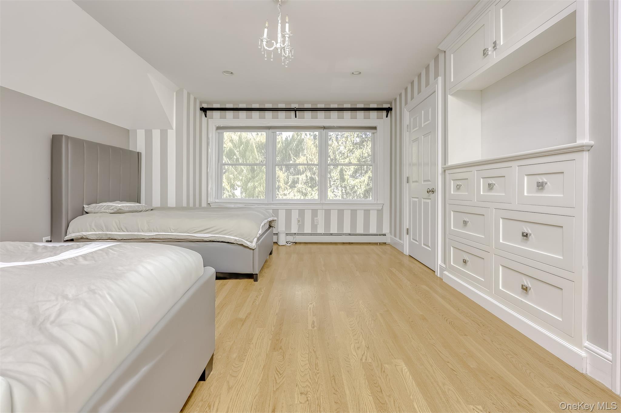 15 Golden Road, Suffern, NY 10901