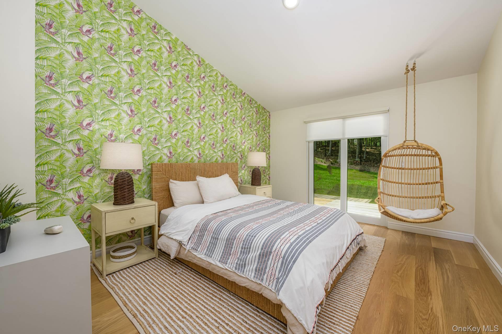 1646 Noyack Road, Southampton, NY 11968