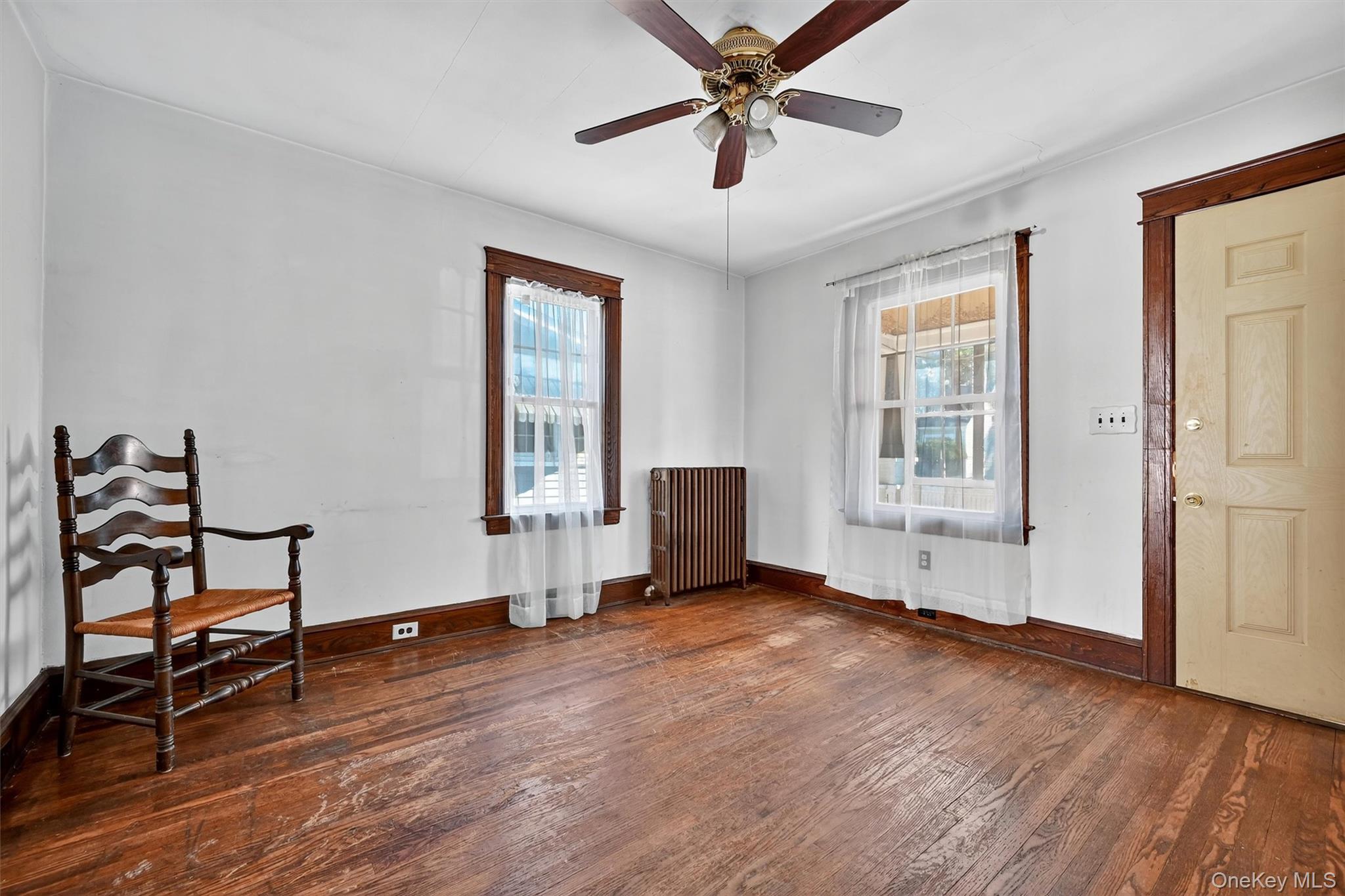 17 Nott Place, Newburgh, NY 12550