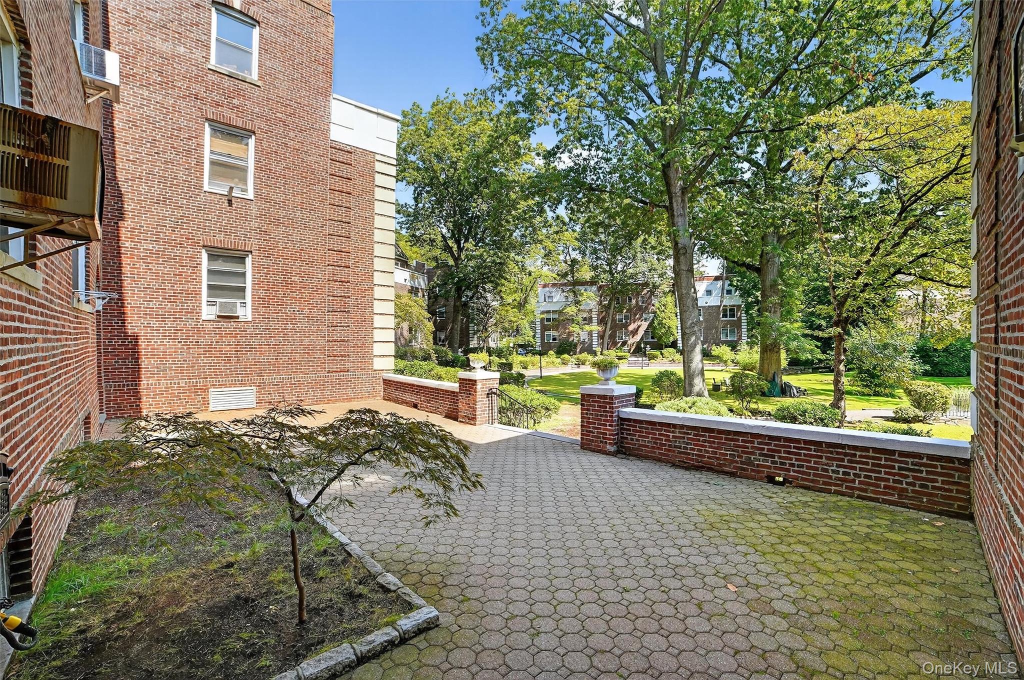 15 Sunnybrook Road # 2A, Bronxville, NY 10708