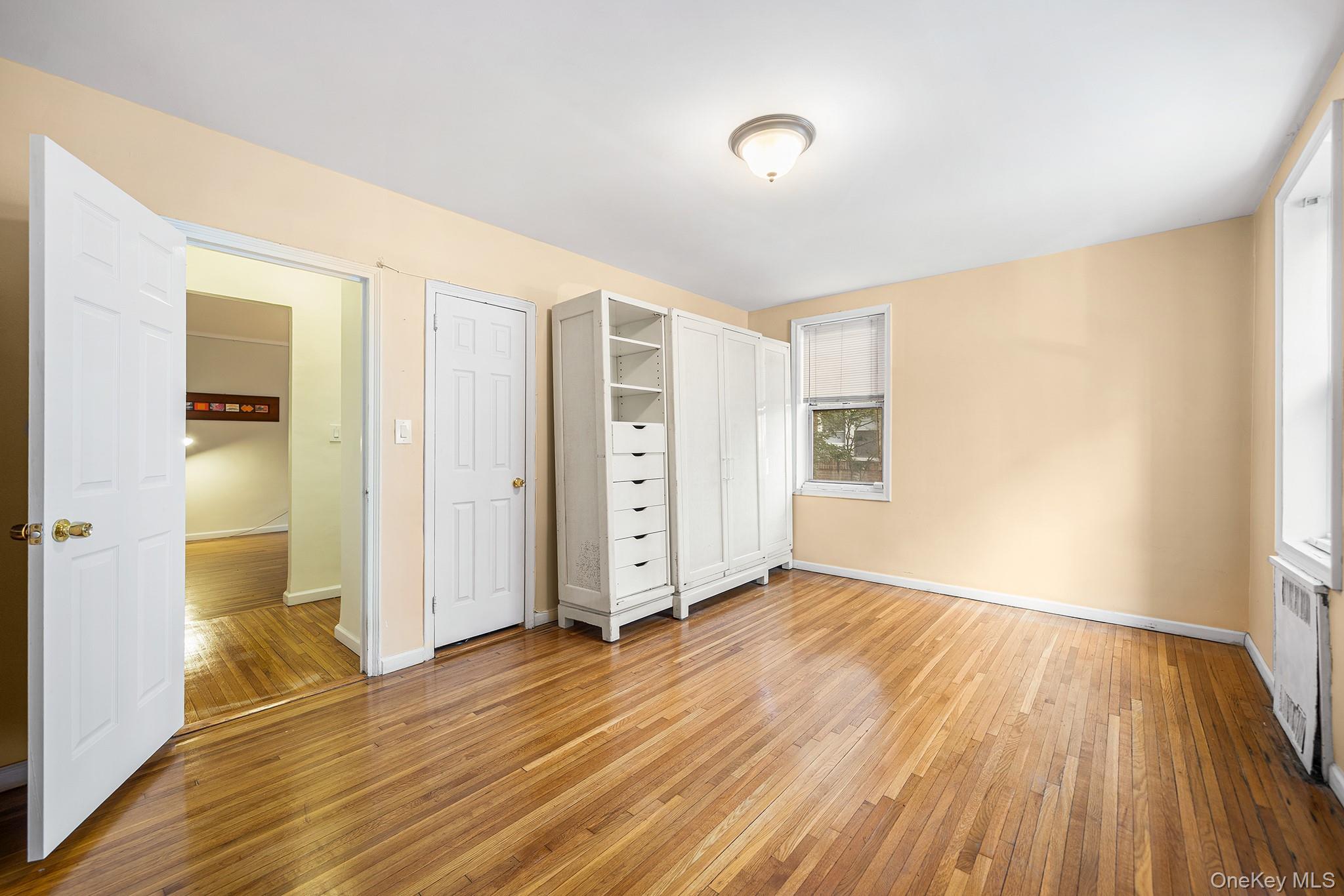 65-74 Saunders Street # 1F, Rego Park, NY 11374