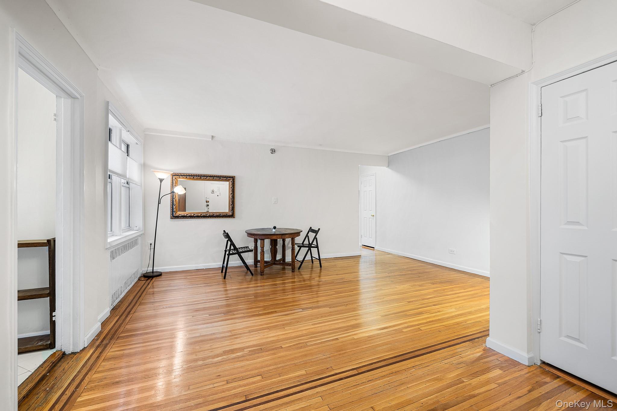 65-74 Saunders Street # 1F, Rego Park, NY 11374