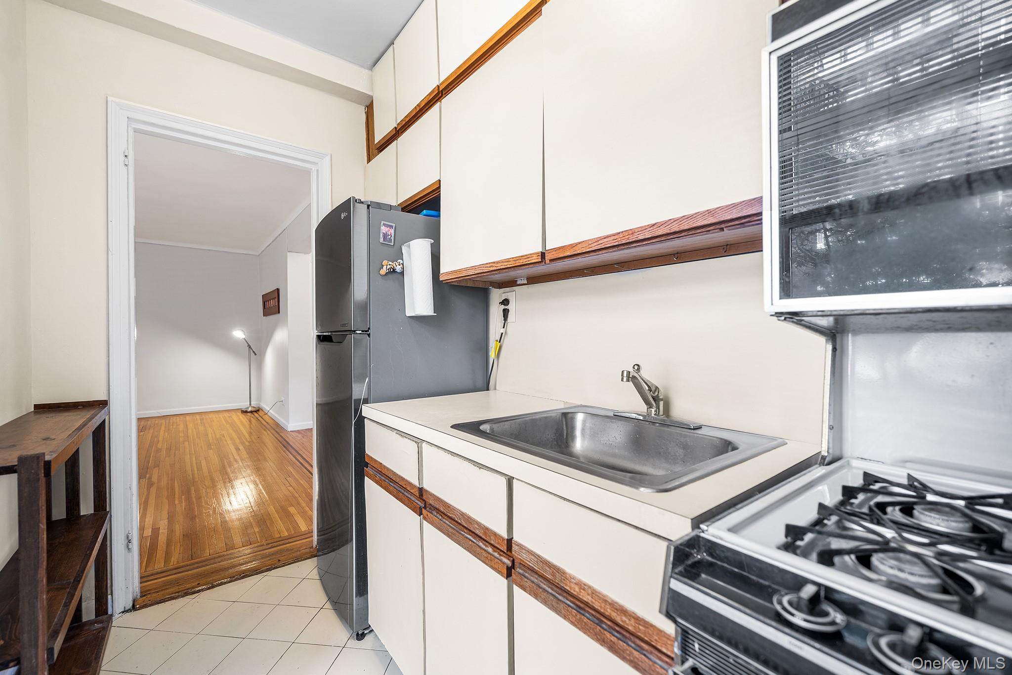 65-74 Saunders Street # 1F, Rego Park, NY 11374